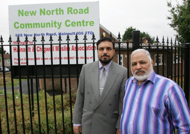 Redbridge Jacques Hall Islamic Liars Consolidate Their Hold On Stolen Community Building With 